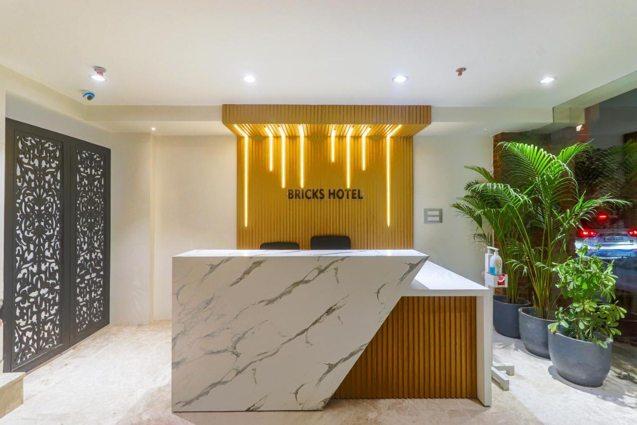 Hotel Bricks, Karol Bagh, New Delhi Экстерьер фото