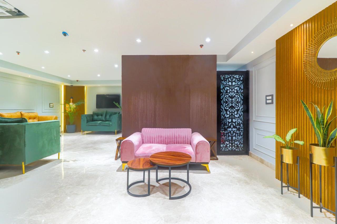 Hotel Bricks, Karol Bagh, New Delhi Экстерьер фото